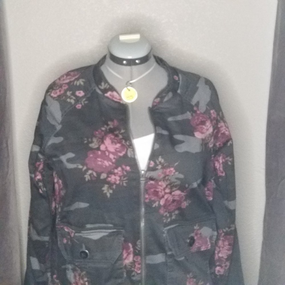 Flowered lightweight jacket - Picture 4 of 6